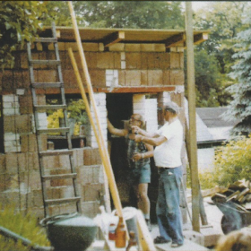 Bau des Toilettenhauses